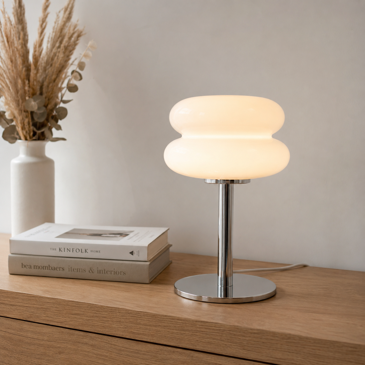 The Macaron Table Lamp